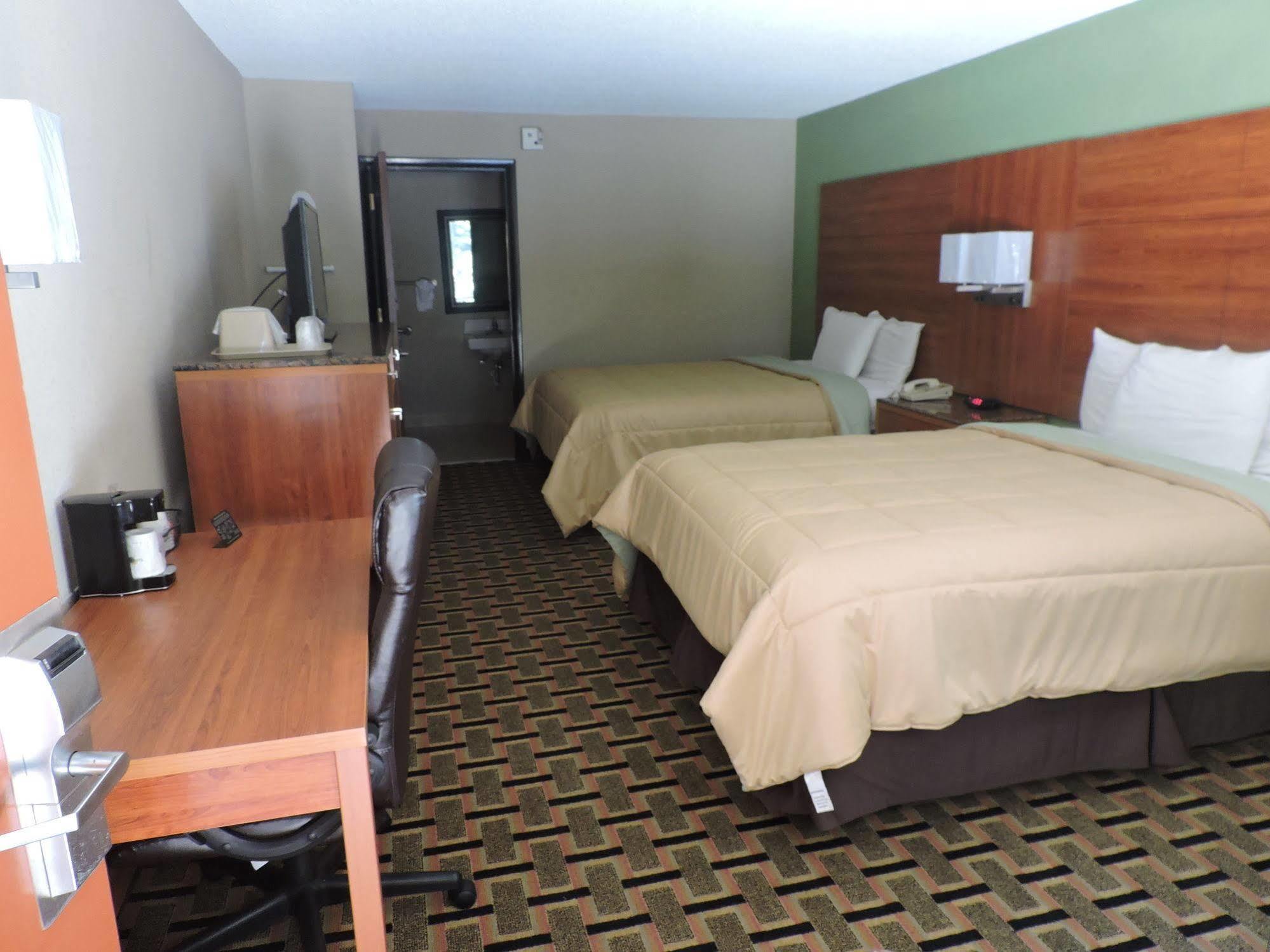 Days Inn Conover/Hickory Екстер'єр фото